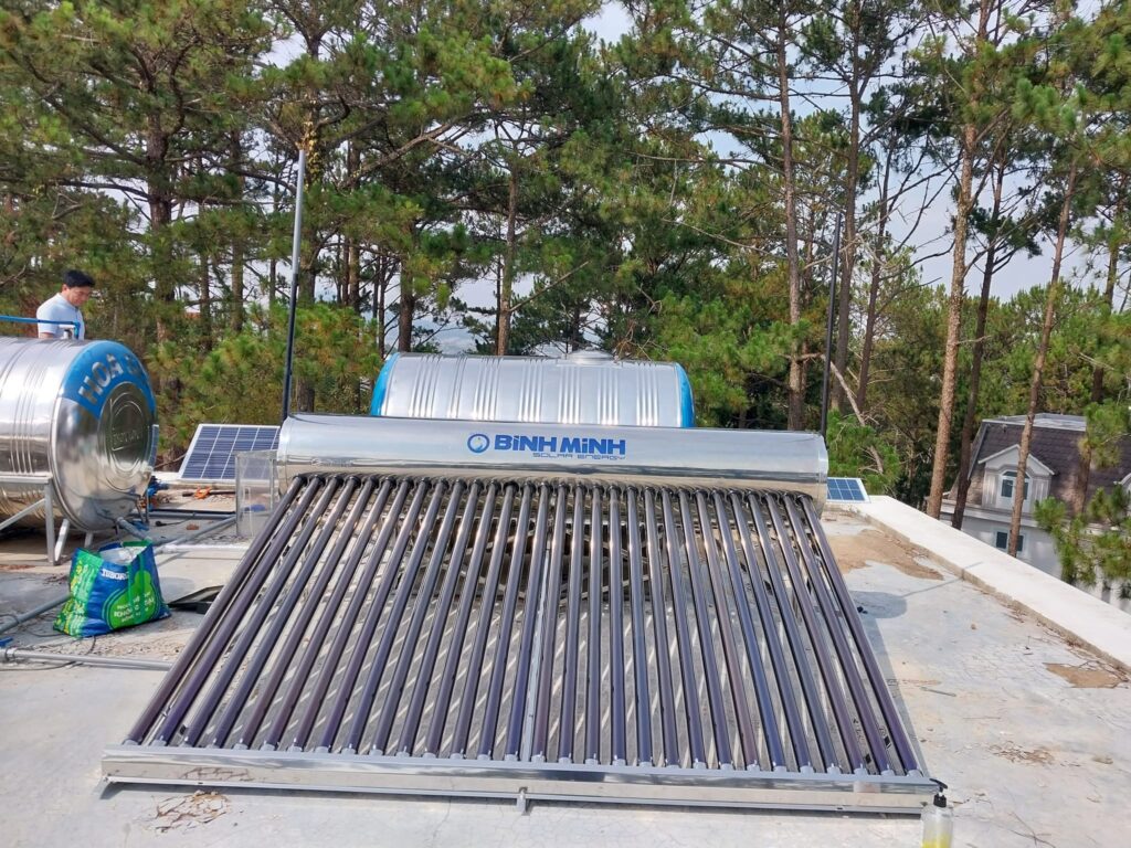máy năng lượng mặt trời Bình Minh 160l